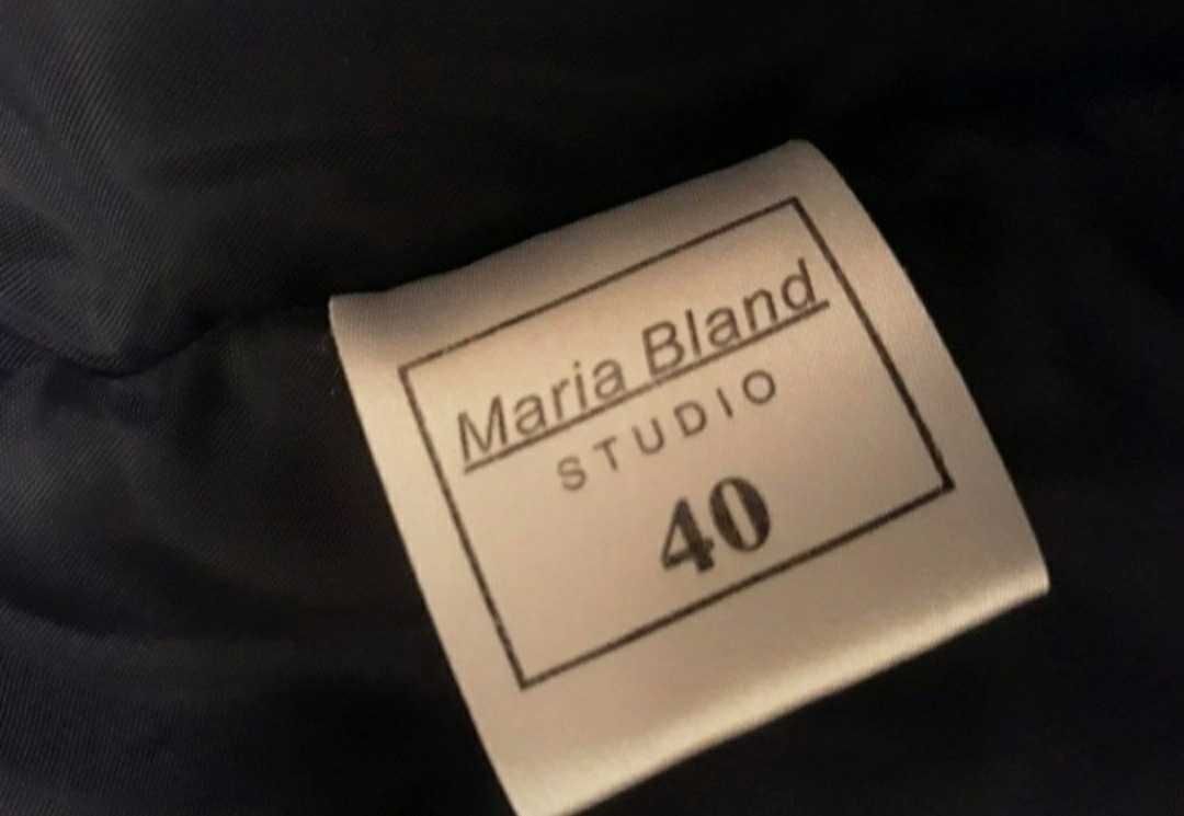 Płaszcz zimowy z kapturem Maria Bland Studio