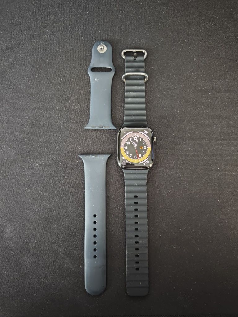 Apple Watch 8 45/Graphite Steel/Midnight Sport LTE