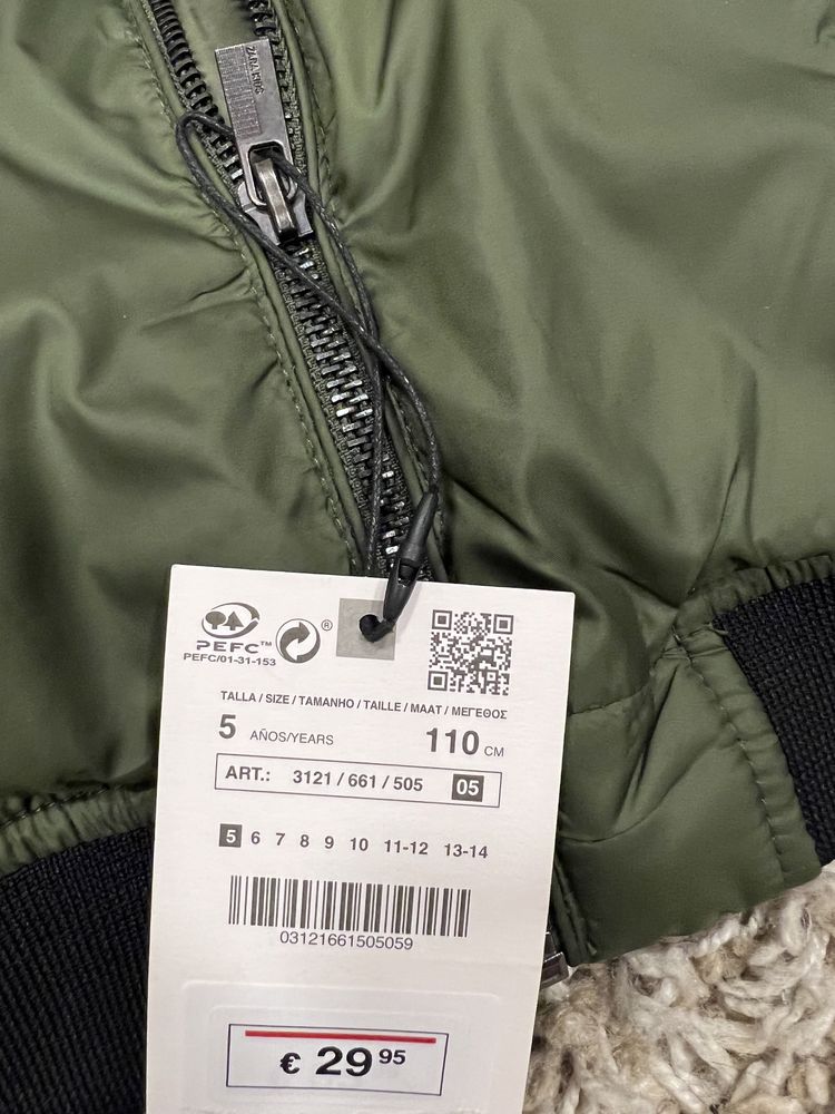 Бомпер курточка демисезрнная Zara 110 рост