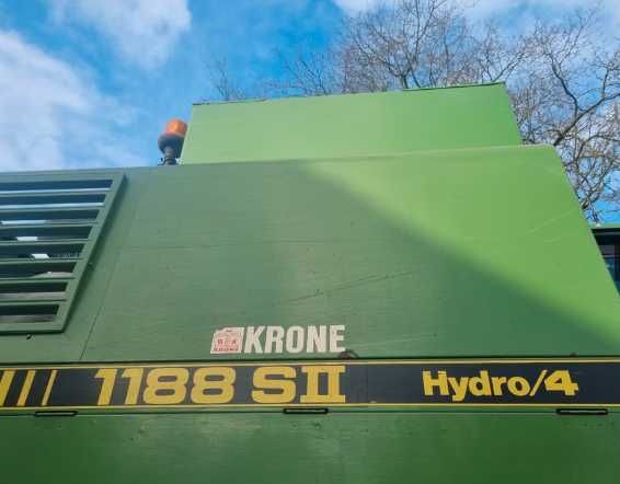 Комбайн зернозбиральний John Deere 1188 Hydro 4