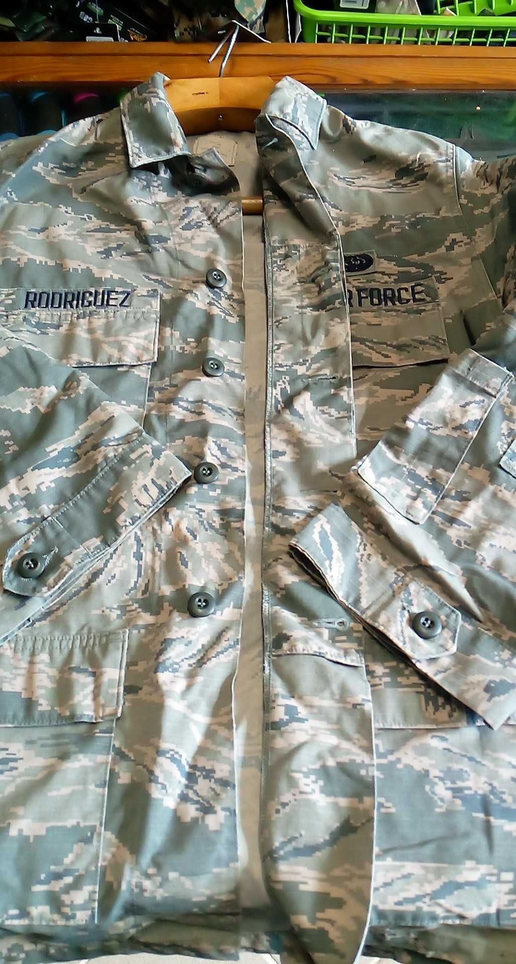 Bluza US Air Force USAF Tiger Stripe r. 40L #3 obszyta naszywkami