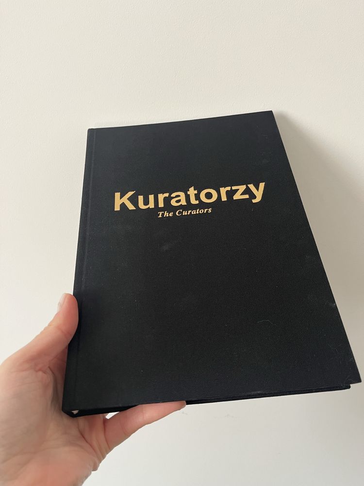 Kuratorzy - art book