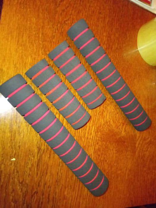 Грипсы неопреновые для турника, брусьев  (комплект)