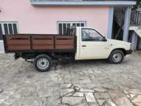 Nissan Pick-Up direção assistida
