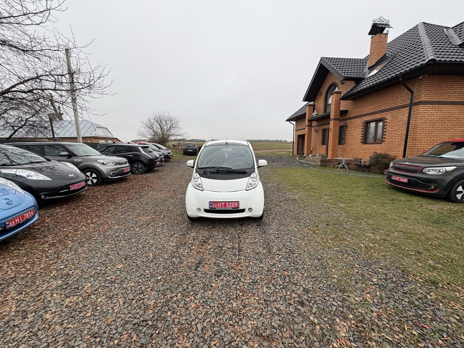 Mitsubishi I-miev 2014