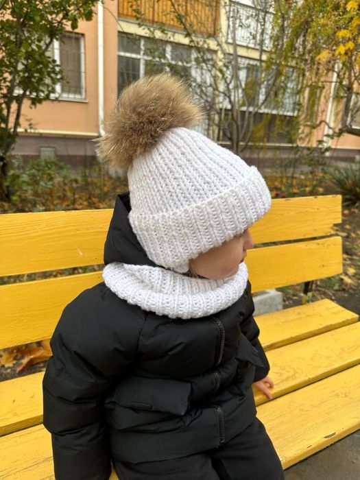 Шапка зимова з натуральним бубоном
