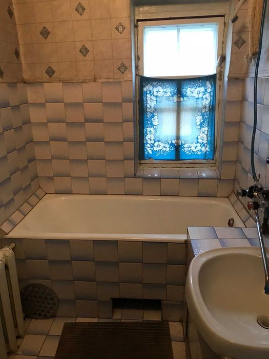 Продам житловий будинок 83 м2 з госпобудовами по вулиці Гоголя