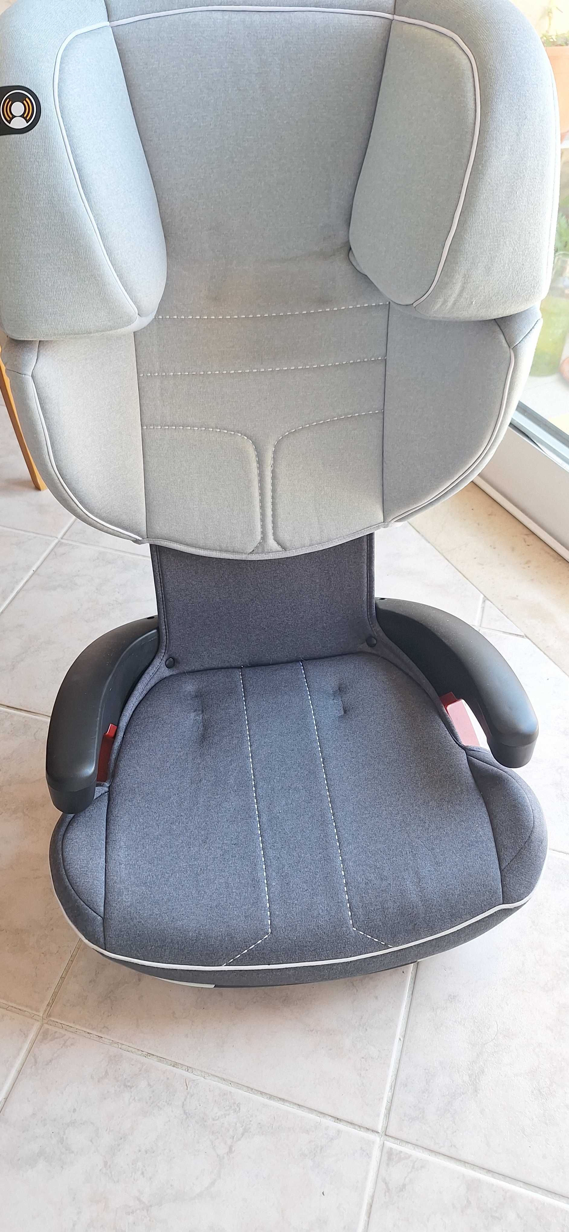 Cadeira Babify  criança automóvel 15 a 36 kgs