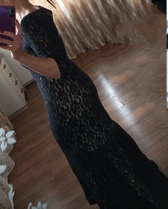 Плаття, плаття на випускний