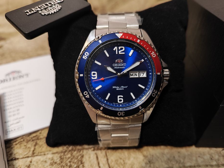 Чоловічий годинник Orient FAA02009D9 Mako II