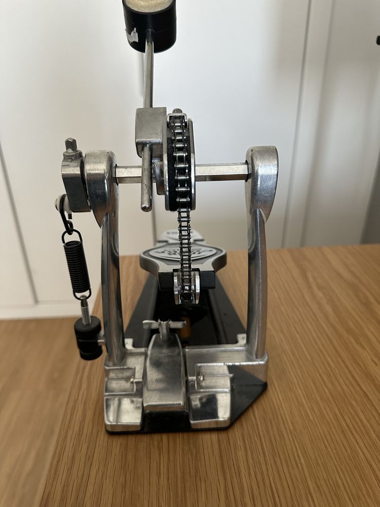 Tama iron cobra 200