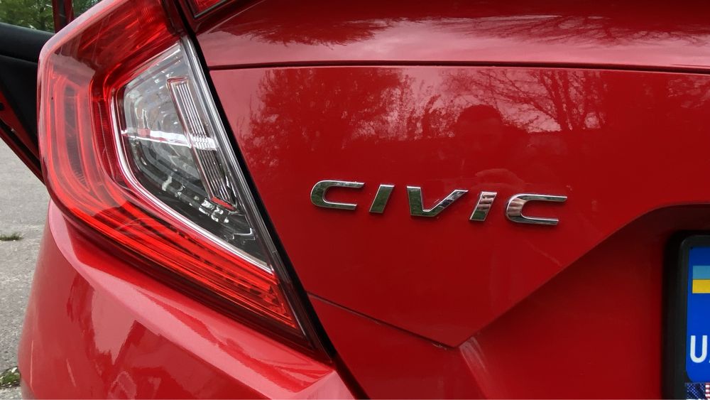 Продам отличную Honda Civic 2016