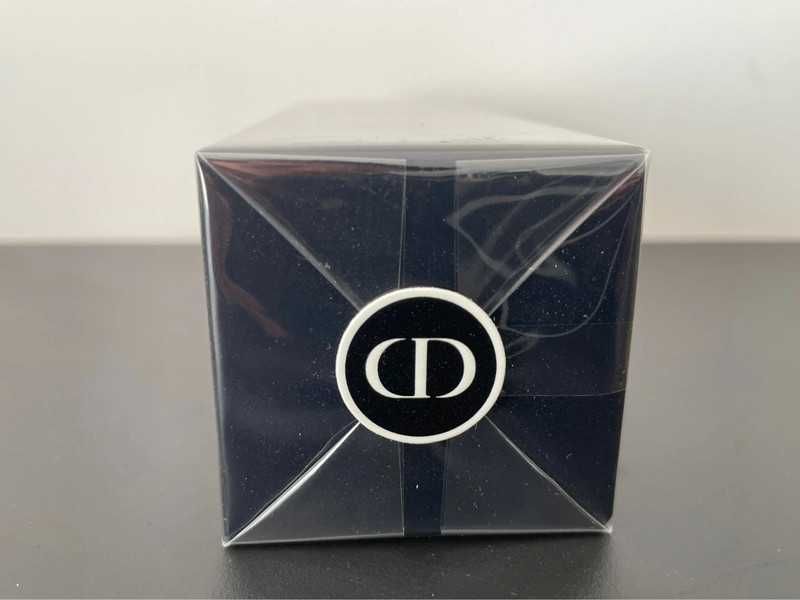 Dior Sauvage Deodorant Spray Dezodorant