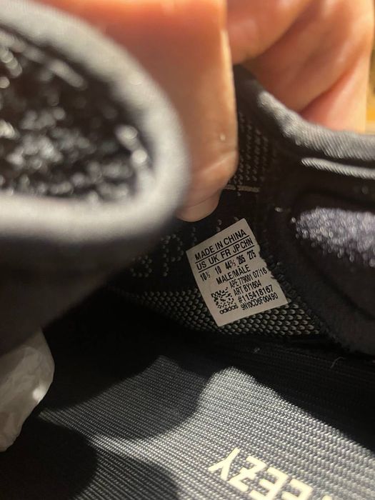 adidas Yeezy boost 350 v2 Oreo 44 2/3 zebra onyx beluga bone carbon w