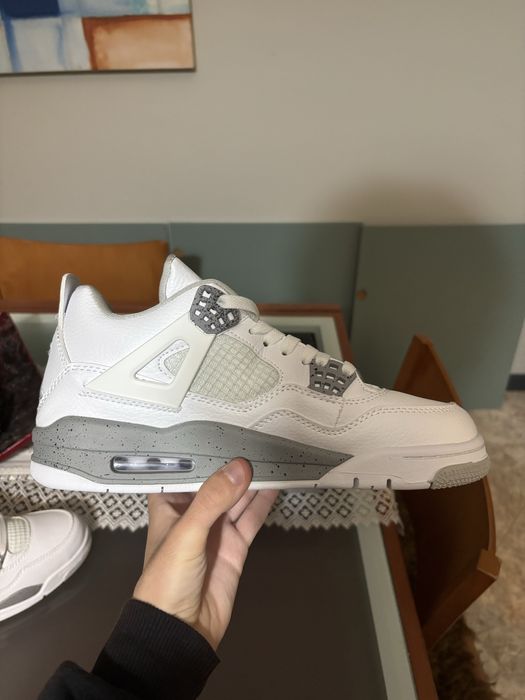 Air Jordan 4 “Oreo”