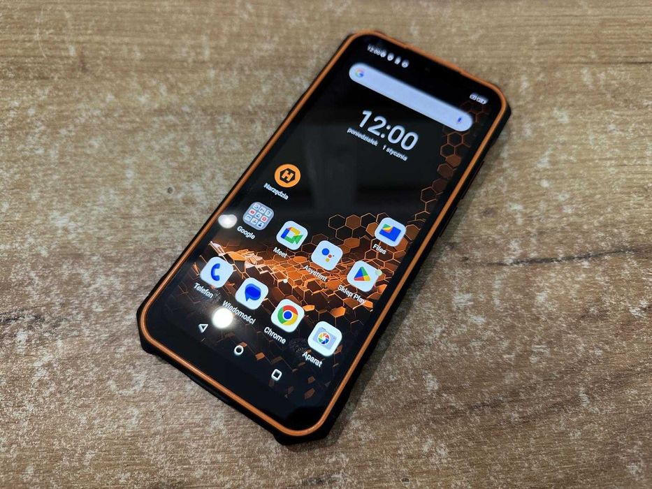 Telefon HAMMER IRON V 6/64GB Solo