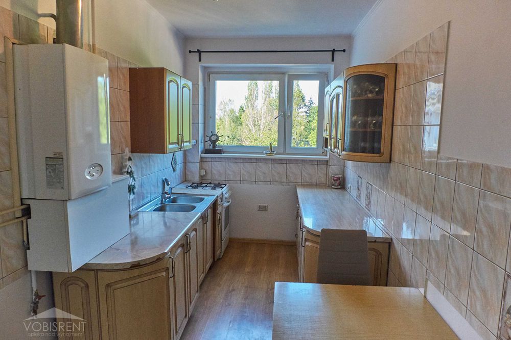 Ostatnie 2 pokoje Duży pokój 1 os. - ul.Kasprowicza (os.Karłowice)