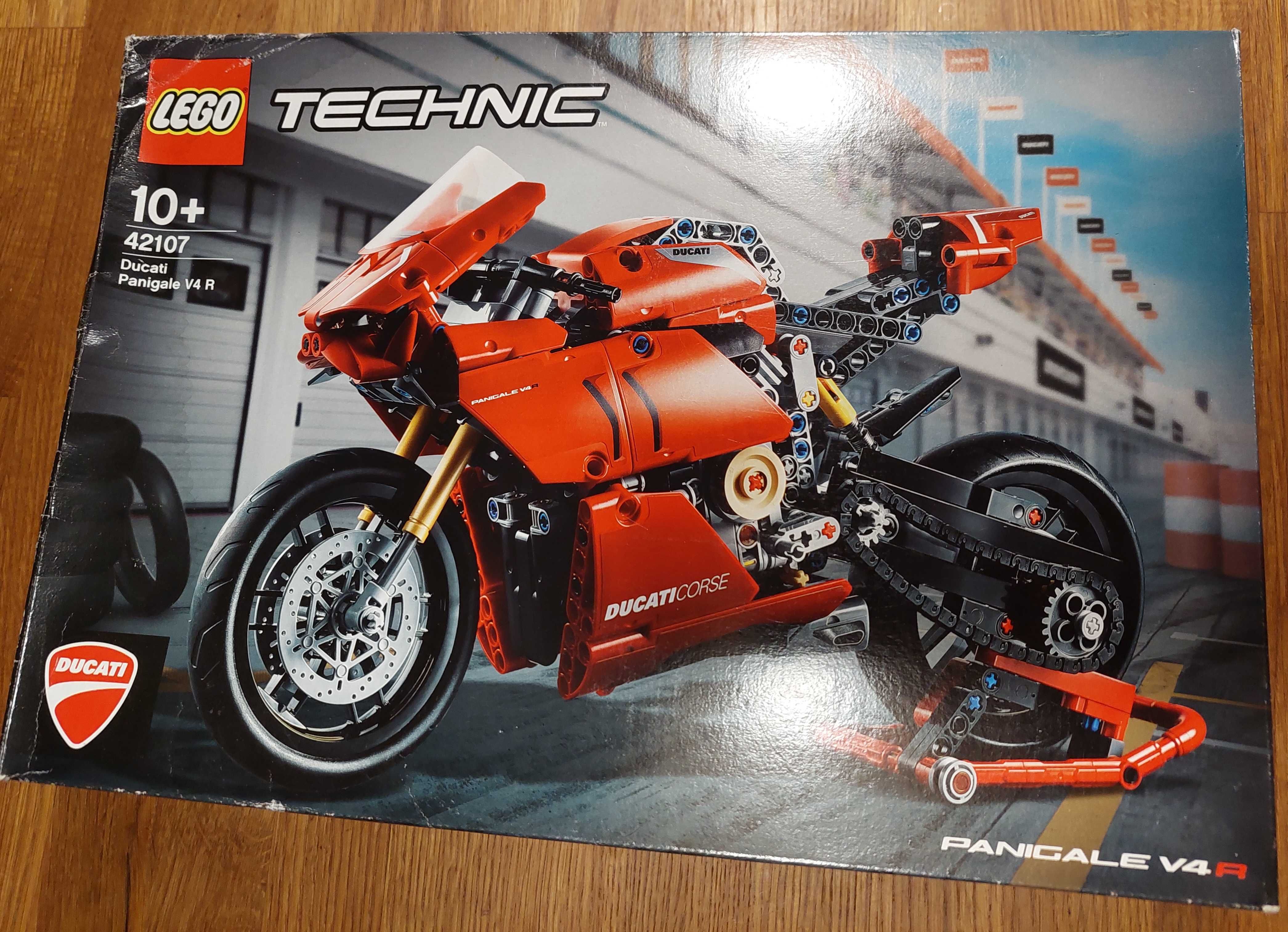 LEGO 42107 TECHNIC Ducati Panigale V4 R