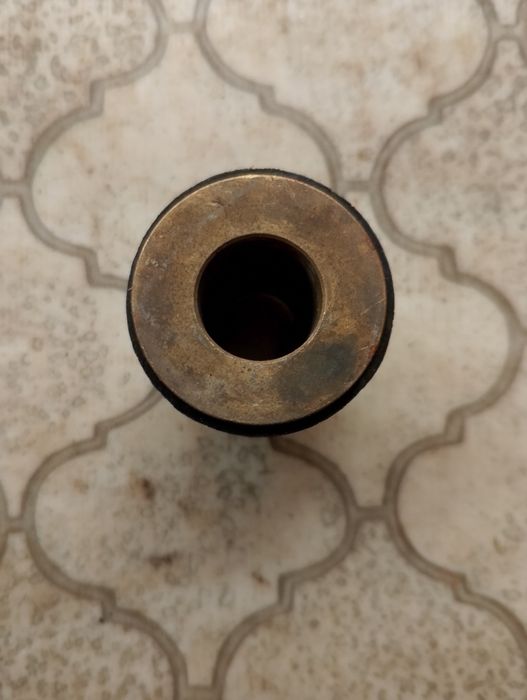 Штуцер для бочок під кран.