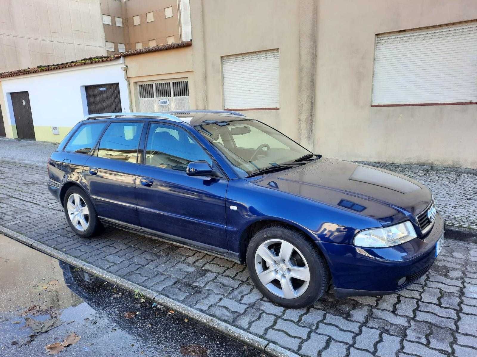Segue para venda Audi A4 b5