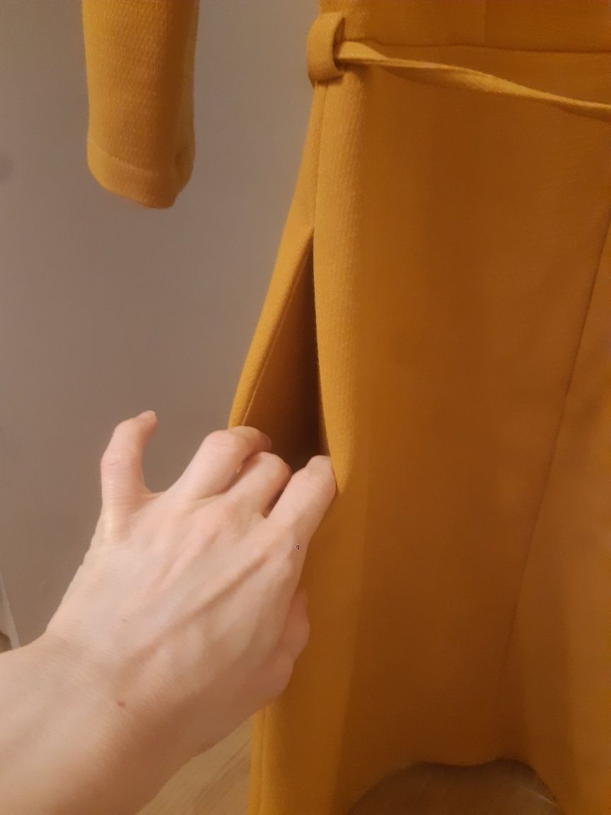 Elegancka sukienka midi Echo żółta mocny materiał Echo codzienna roz 4