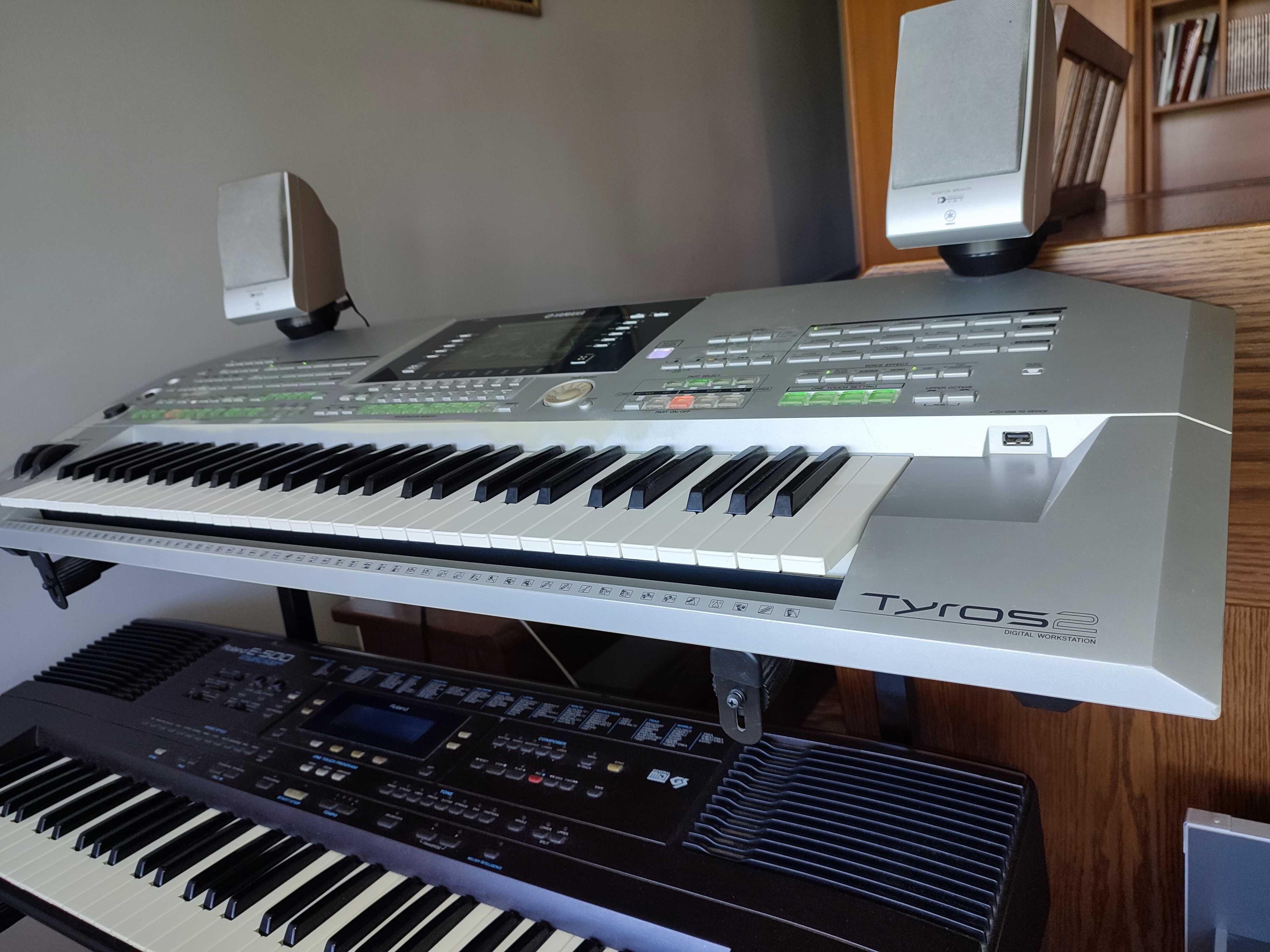 Keybord Yamaha Tyros 2 + zestaw głośników TRS-MS02