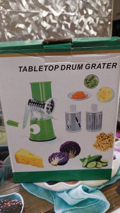 Настільна барабанна ручна терка