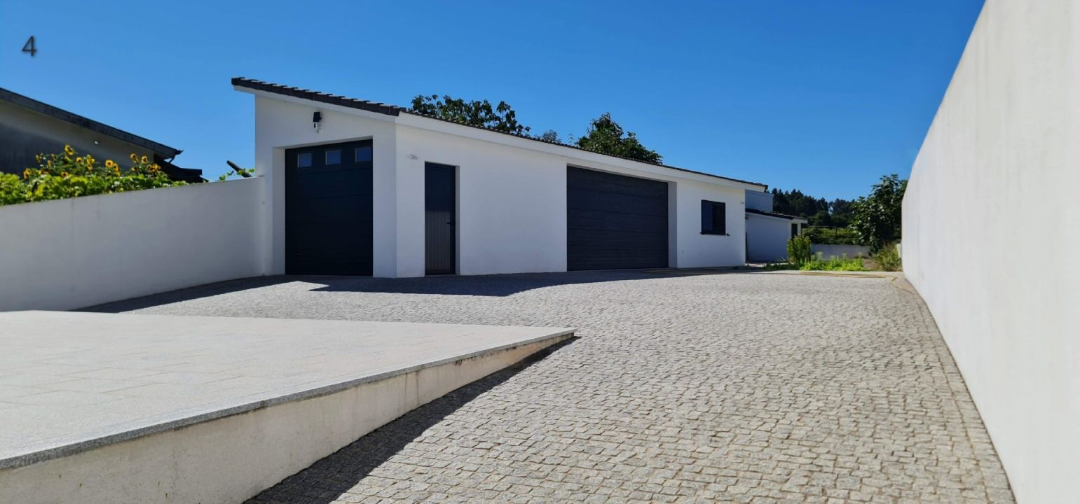 Vendo Moradia T4 em Cristelo, Paredes