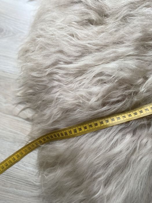 Skóra owcza islandzka długi włos beż/róż duża