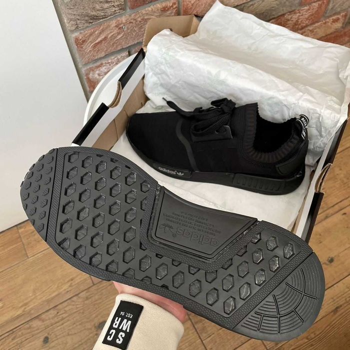 Мужские летние кроссовки Adidas NMD Black чорні кросівки адидас нмд