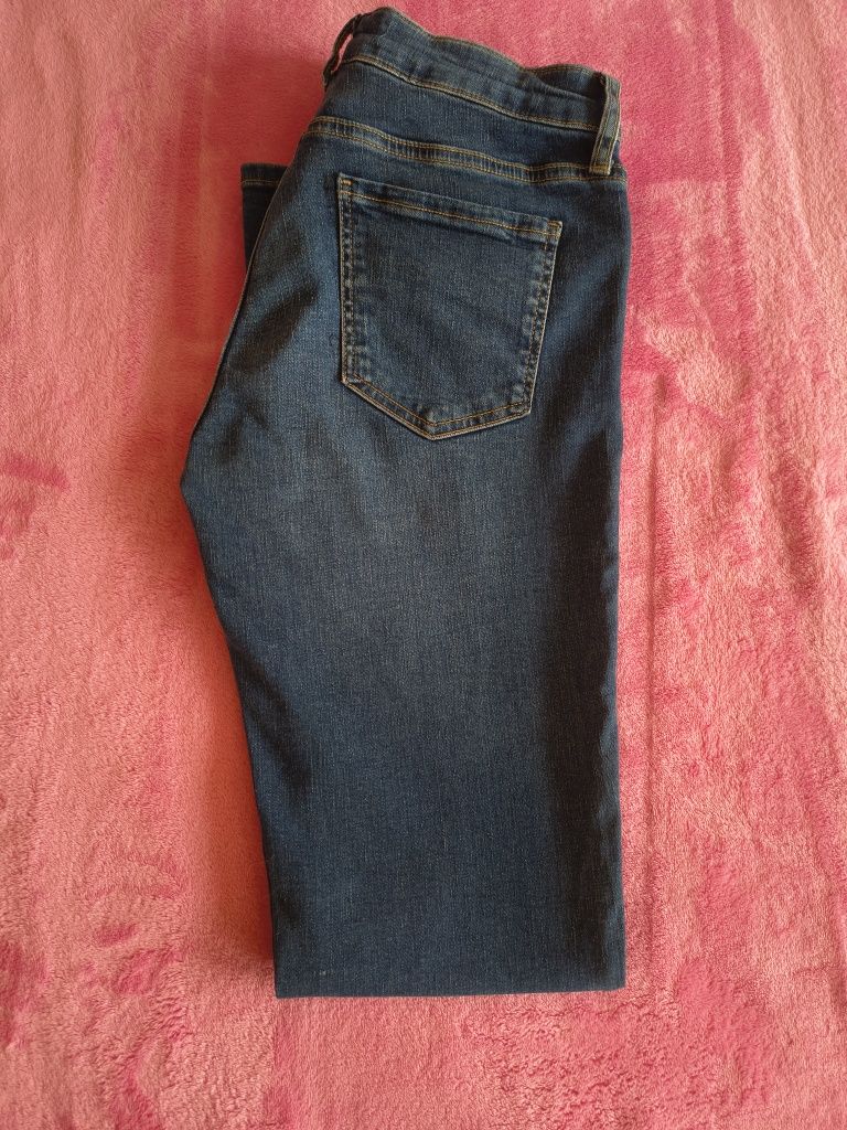 Zara 40 jeansy rozszerzane niski stan
