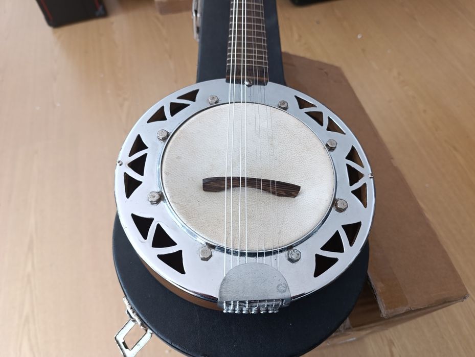 Banjo de 8 cordas