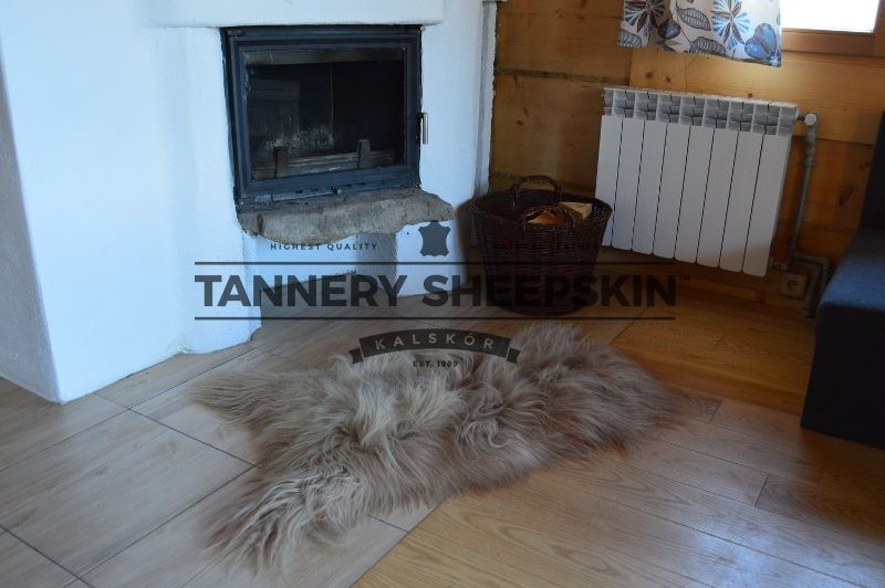 Skóra Owcza  Island Cappuccino (Beżowa) 111-130cm Piękny Długi Włos