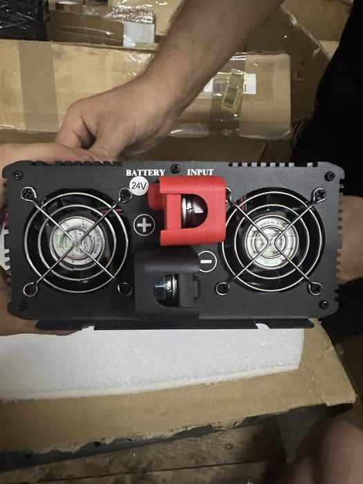 Інвертор(перетворювач) 2500w 24v