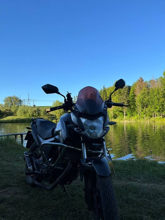 Продам Ліфан кп 200