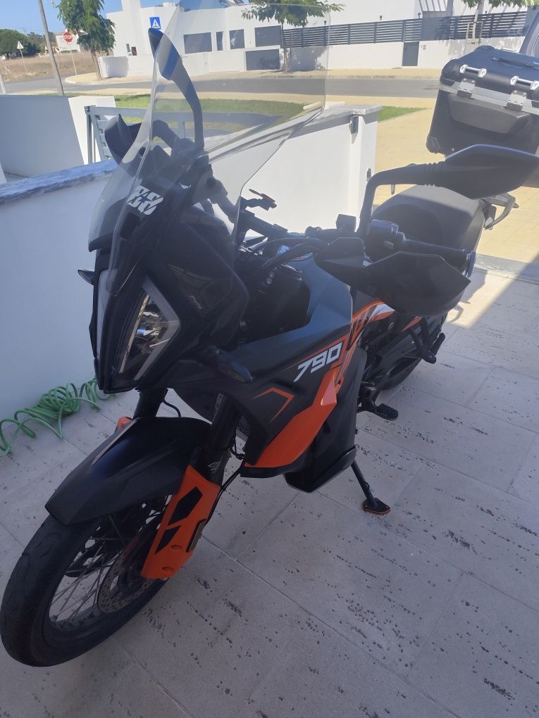 KTM 790 adventure