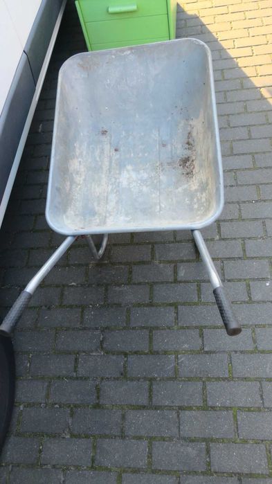 Taczka koło pompowane