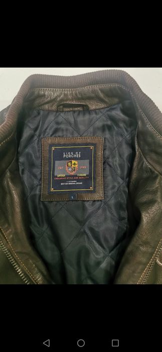 Blusão lion of porches