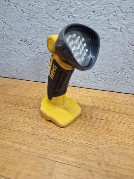 Lampa rems 14.4V led