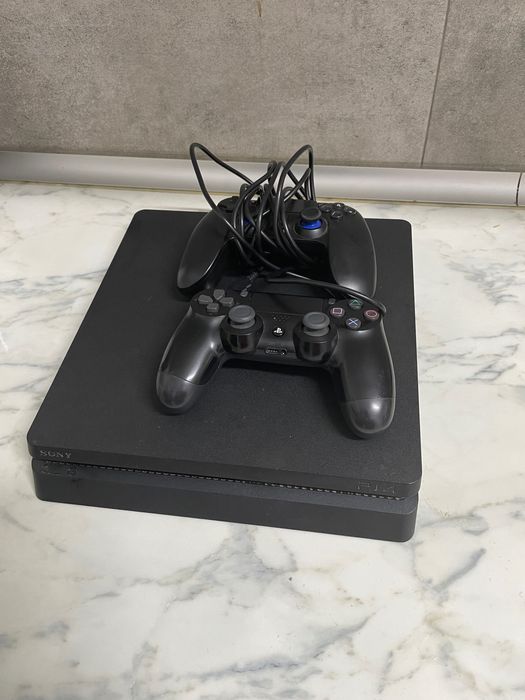 Vendo PlayStation 4