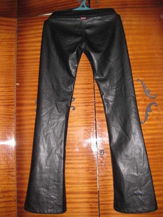 Стильні жіночі штани-кліш від killah