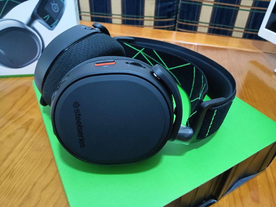 Steelseries Arctis 9x Wireless
