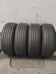 Продам шини 215/55R17