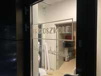 Oklejanie witryn sklepowych, szklane, folie mleczne, szronione, owv