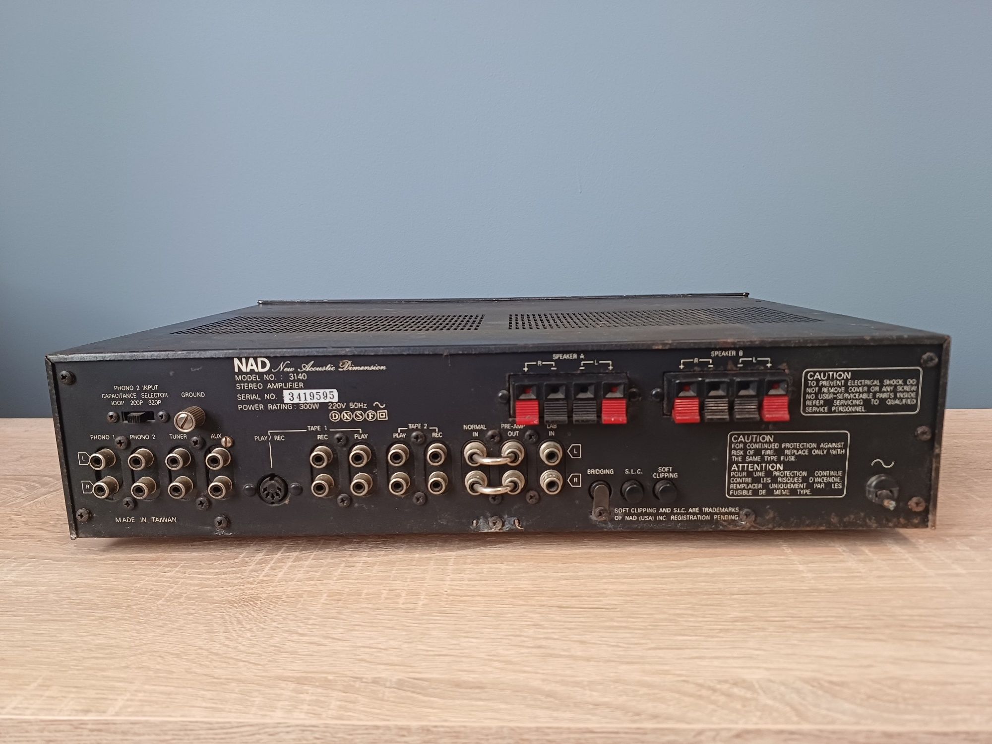 Wzmacniacz NAD 3140 (HI Fl) do naprawy