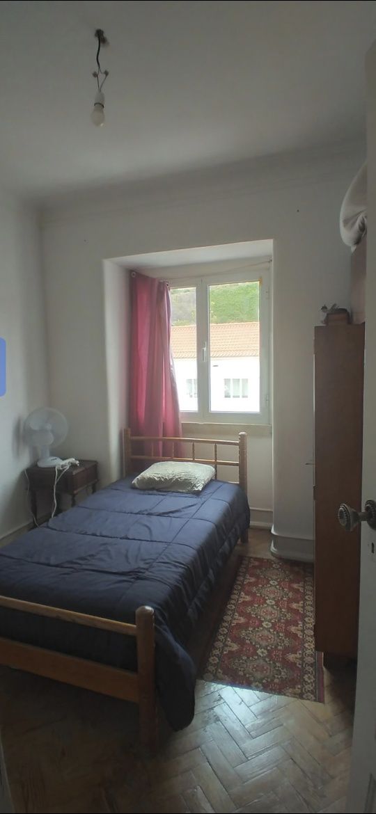 Quarto para arrendar