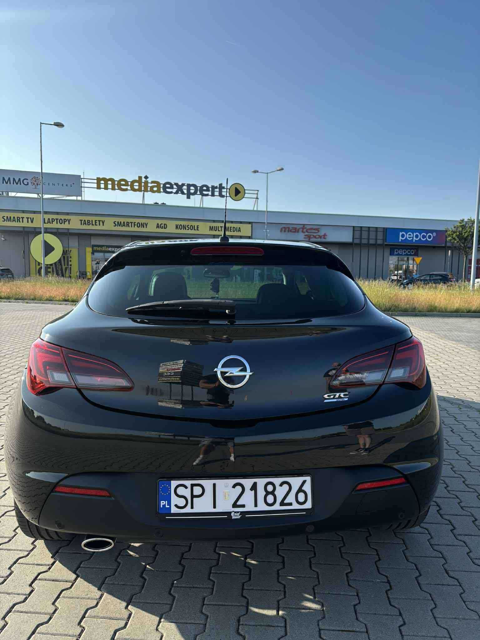 Opel Astra J GTC 2.0CDTI Ecoflex 165KM