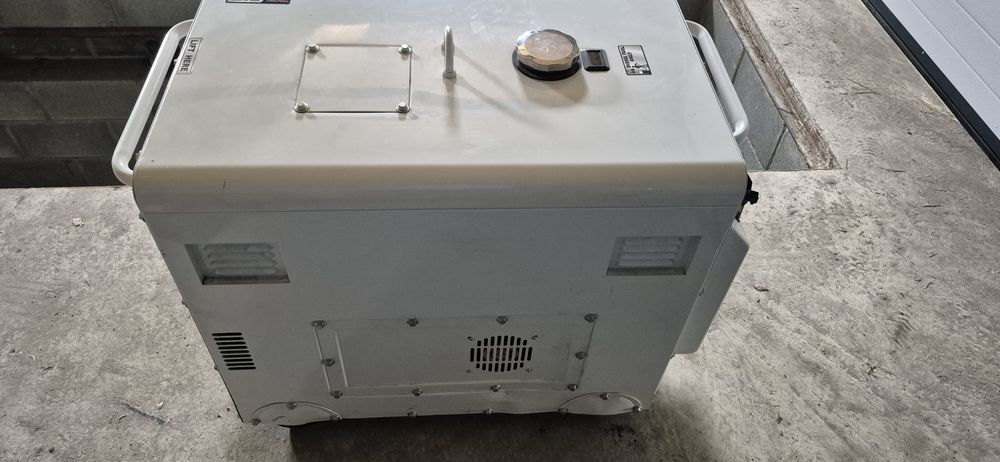 Генератор Дизельний 6.5-7kw 230v/380v ROYALKRAFT LINE RK12000W