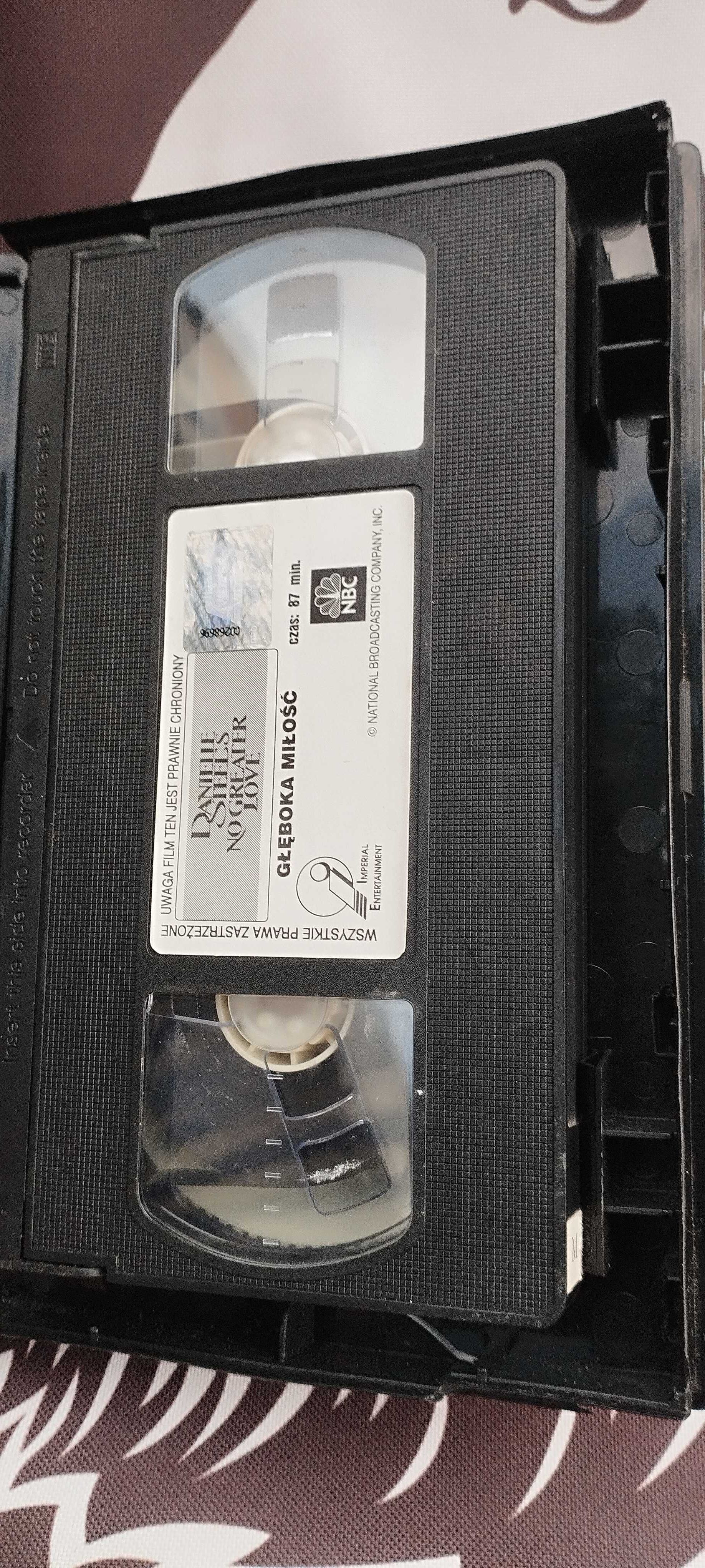 Kaseta VHS "Głęboka miłość" (Danielle Steel’s No Greater Love, 1996)