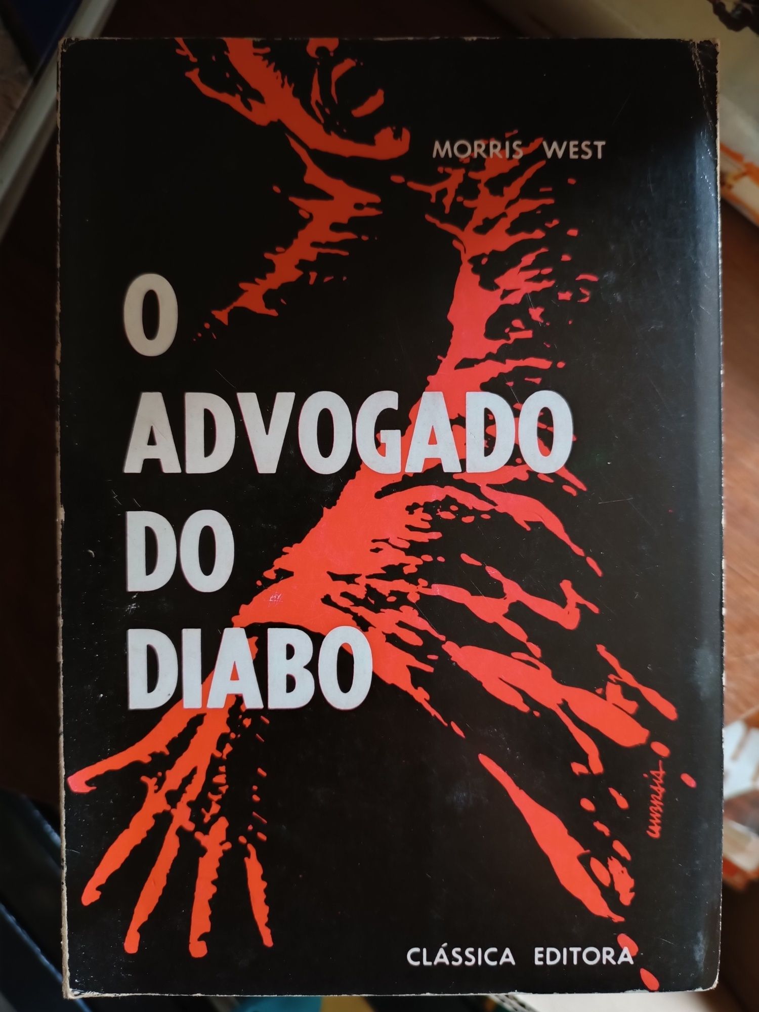 Lote de 111 livros variados